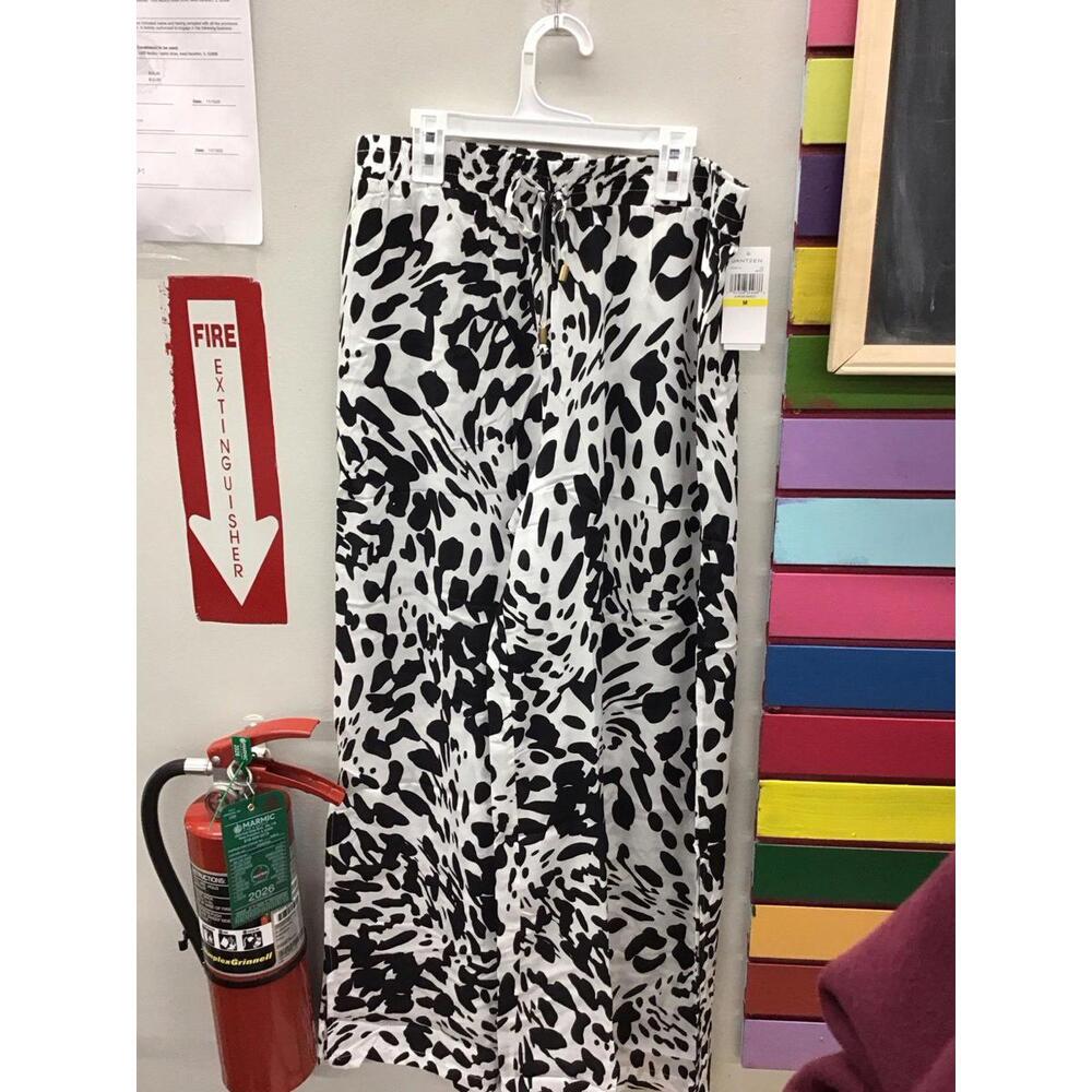 Jantzen womens wide leg pants size medium pearl animal new from QVC